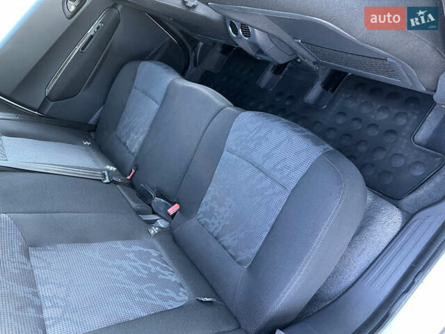 Білий Пежо 3008, об'ємом двигуна 1.6 л та пробігом 215 тис. км за 8950 $, фото 5 на Automoto.ua