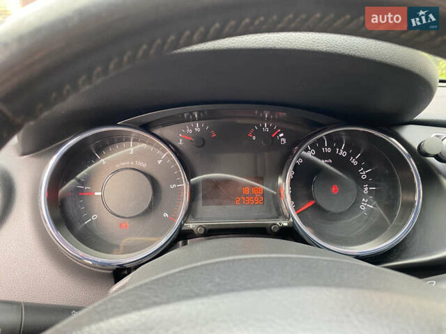 Пежо 3008 2011 в Киеве на Automoto.ua Белый Пежо 3008, объемом двигателя 1.6 л и пробегом 274 тыс. км за 7800 $, фото 9 на Automoto.ua