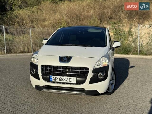 Белый Пежо 3008, объемом двигателя 1.56 л и пробегом 187 тыс. км за 9100 $, фото 2 на Automoto.ua