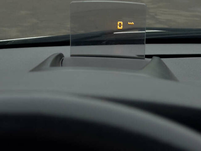 Белый Пежо 3008, объемом двигателя 2 л и пробегом 220 тыс. км за 10300 $, фото 11 на Automoto.ua