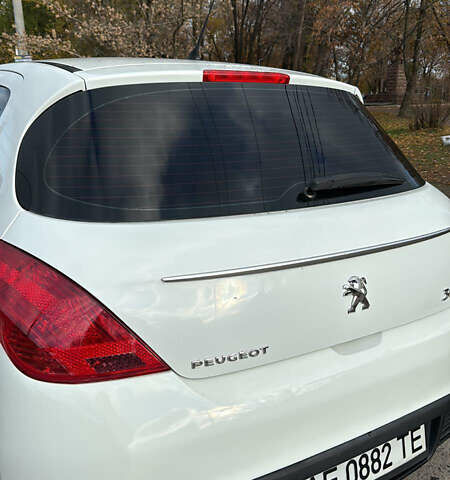 Белый Пежо 3008, объемом двигателя 1.6 л и пробегом 193 тыс. км за 6700 $, фото 35 на Automoto.ua