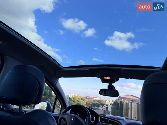 Белый Пежо 3008, объемом двигателя 2 л и пробегом 256 тыс. км за 8700 $, фото 20 на Automoto.ua