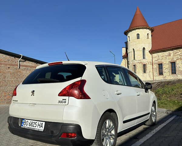 Белый Пежо 3008, объемом двигателя 1.56 л и пробегом 253 тыс. км за 8100 $, фото 8 на Automoto.ua