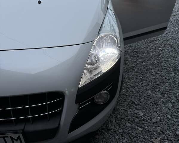 Пежо 3008 2011 в Стрые на Automoto.ua Белый Пежо 3008, объемом двигателя 1.56 л и пробегом 197 тыс. км за 7200 $, фото 12 на Automoto.ua