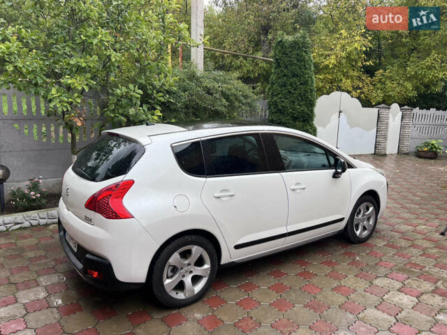 Белый Пежо 3008, объемом двигателя 2 л и пробегом 256 тыс. км за 9350 $, фото 5 на Automoto.ua