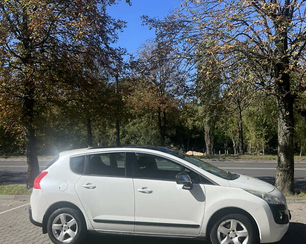 Пежо 3008 2011 в Луцке на Automoto.ua Белый Пежо 3008, объемом двигателя 1.56 л и пробегом 182 тыс. км за 8500 $, фото 4 на Automoto.ua