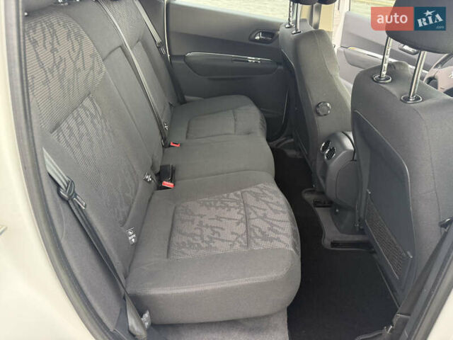 Білий Пежо 3008, об'ємом двигуна 1.6 л та пробігом 158 тис. км за 8350 $, фото 22 на Automoto.ua