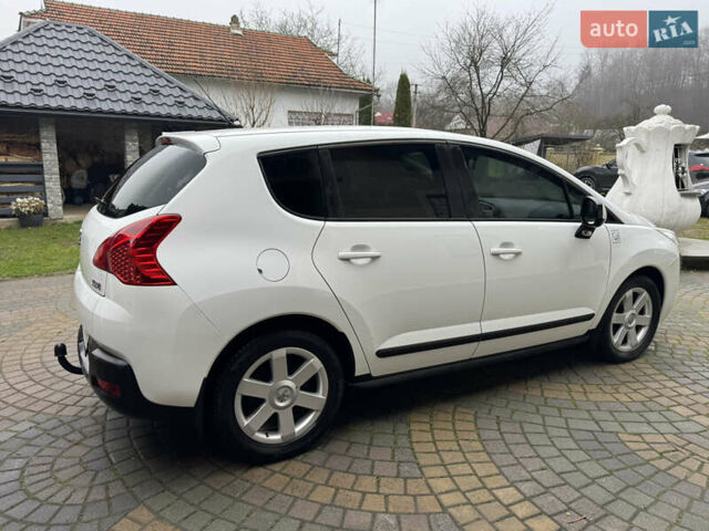 Білий Пежо 3008, об'ємом двигуна 1.6 л та пробігом 205 тис. км за 6750 $, фото 10 на Automoto.ua