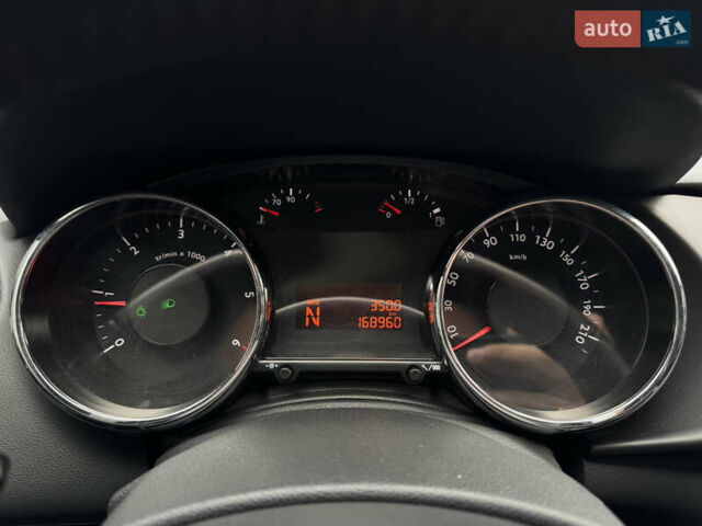 Белый Пежо 3008, объемом двигателя 1.56 л и пробегом 168 тыс. км за 8800 $, фото 12 на Automoto.ua