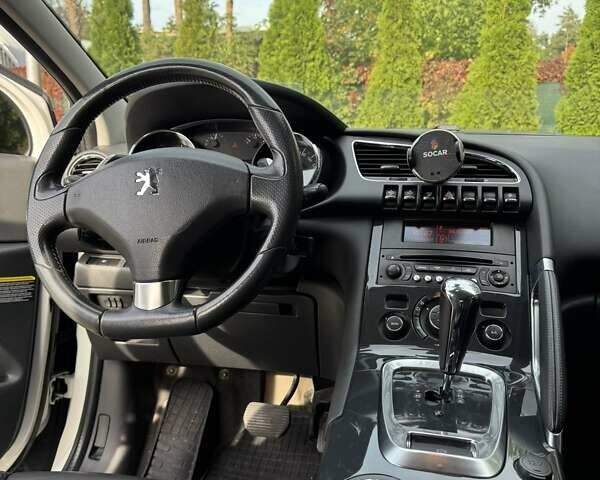 Білий Пежо 3008, об'ємом двигуна 1.56 л та пробігом 177 тис. км за 9800 $, фото 4 на Automoto.ua