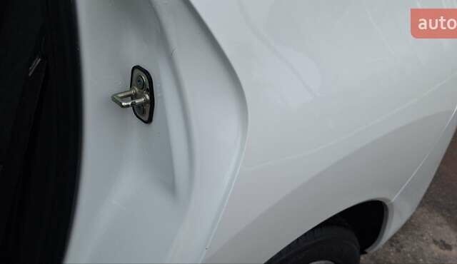 Белый Пежо 3008, объемом двигателя 1.6 л и пробегом 226 тыс. км за 8999 $, фото 57 на Automoto.ua