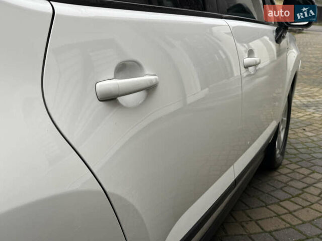 Білий Пежо 3008, об'ємом двигуна 1.6 л та пробігом 205 тис. км за 6750 $, фото 51 на Automoto.ua