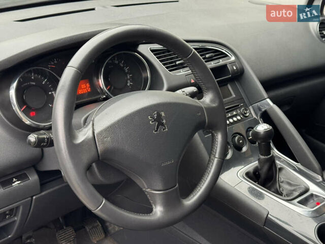 Білий Пежо 3008, об'ємом двигуна 1.6 л та пробігом 205 тис. км за 6750 $, фото 13 на Automoto.ua