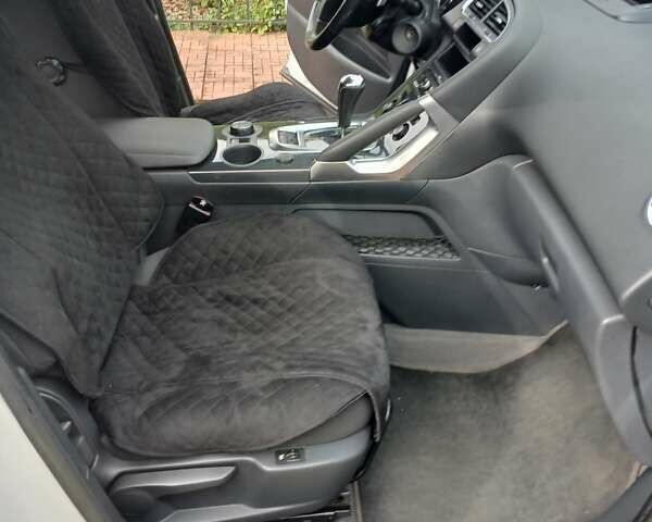 Білий Пежо 3008, об'ємом двигуна 1.56 л та пробігом 256 тис. км за 8300 $, фото 16 на Automoto.ua