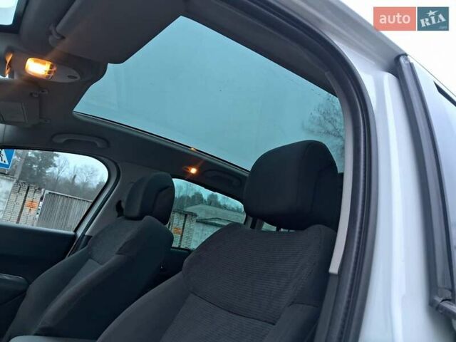 Білий Пежо 3008, об'ємом двигуна 1.6 л та пробігом 262 тис. км за 8299 $, фото 10 на Automoto.ua