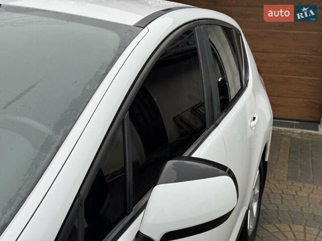 Білий Пежо 3008, об'ємом двигуна 1.6 л та пробігом 205 тис. км за 6750 $, фото 55 на Automoto.ua