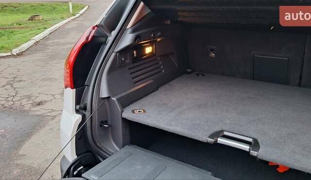 Белый Пежо 3008, объемом двигателя 1.6 л и пробегом 226 тыс. км за 8999 $, фото 23 на Automoto.ua