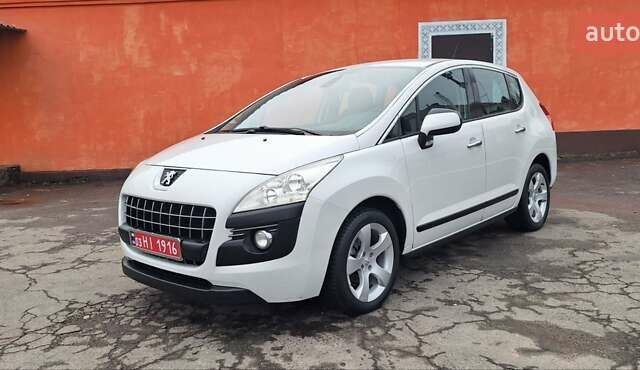 Белый Пежо 3008, объемом двигателя 1.6 л и пробегом 226 тыс. км за 8999 $, фото 2 на Automoto.ua