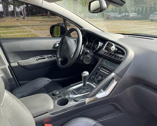 Білий Пежо 3008, об'ємом двигуна 1.56 л та пробігом 177 тис. км за 9800 $, фото 13 на Automoto.ua