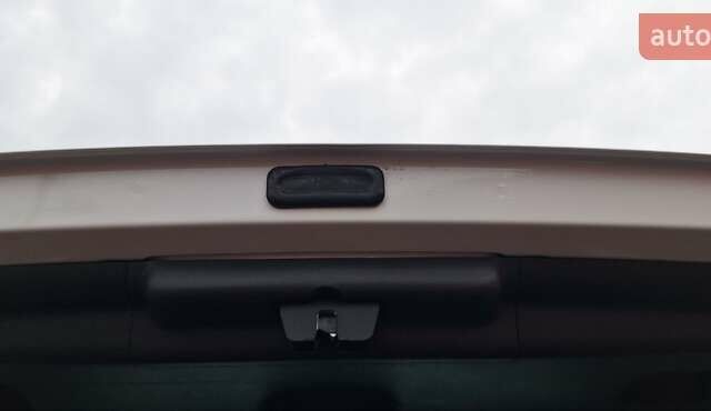 Белый Пежо 3008, объемом двигателя 1.6 л и пробегом 226 тыс. км за 8999 $, фото 22 на Automoto.ua