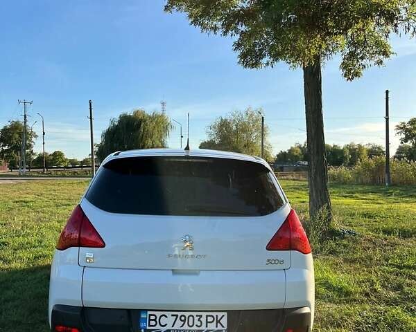 Белый Пежо 3008, объемом двигателя 2 л и пробегом 250 тыс. км за 9000 $, фото 5 на Automoto.ua