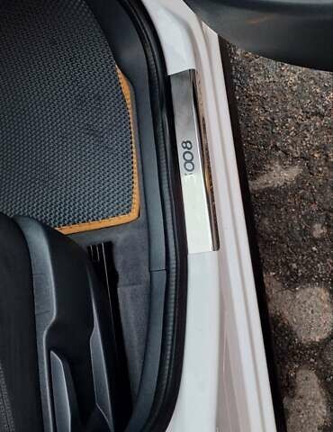 Белый Пежо 3008, объемом двигателя 1.6 л и пробегом 226 тыс. км за 8999 $, фото 72 на Automoto.ua