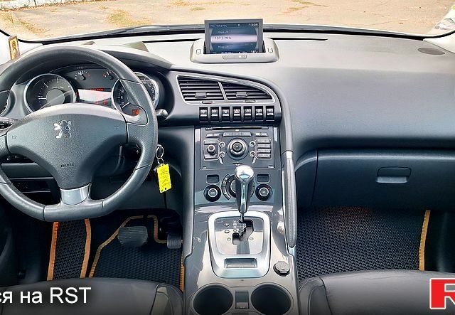 Білий Пежо 3008, об'ємом двигуна 2 л та пробігом 193 тис. км за 11900 $, фото 7 на Automoto.ua