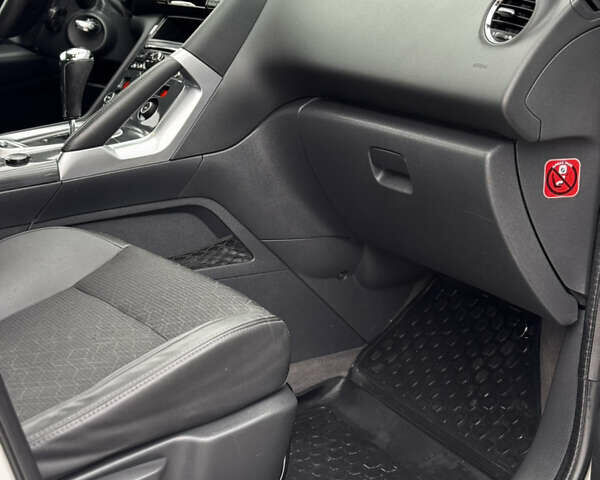 Белый Пежо 3008, объемом двигателя 1.6 л и пробегом 296 тыс. км за 7600 $, фото 46 на Automoto.ua