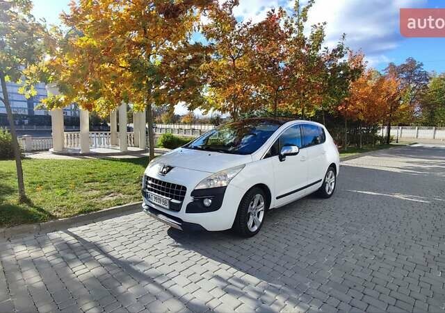 Белый Пежо 3008, объемом двигателя 1.56 л и пробегом 238 тыс. км за 8600 $, фото 5 на Automoto.ua