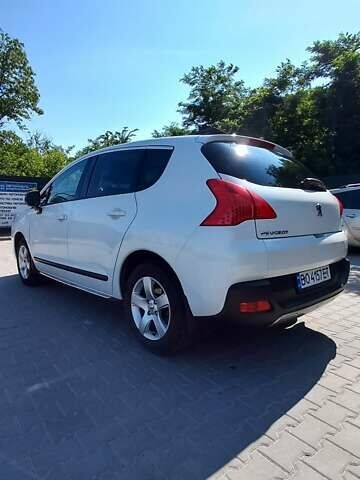 Белый Пежо 3008, объемом двигателя 1.56 л и пробегом 212 тыс. км за 10300 $, фото 11 на Automoto.ua