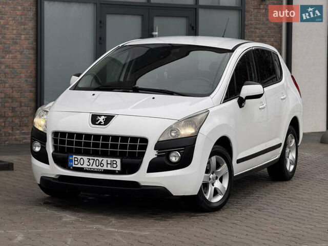 Белый Пежо 3008, объемом двигателя 1.6 л и пробегом 296 тыс. км за 7600 $, фото 13 на Automoto.ua