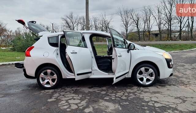 Белый Пежо 3008, объемом двигателя 1.6 л и пробегом 226 тыс. км за 8999 $, фото 91 на Automoto.ua