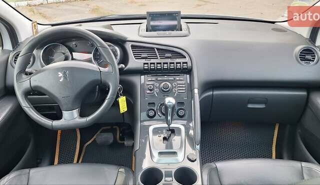 Білий Пежо 3008, об'ємом двигуна 2 л та пробігом 193 тис. км за 11900 $, фото 12 на Automoto.ua