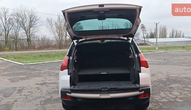 Белый Пежо 3008, объемом двигателя 1.6 л и пробегом 226 тыс. км за 8999 $, фото 16 на Automoto.ua