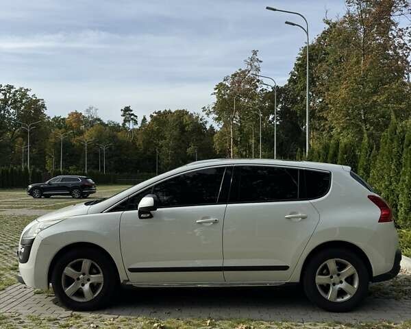 Білий Пежо 3008, об'ємом двигуна 1.56 л та пробігом 177 тис. км за 9800 $, фото 16 на Automoto.ua