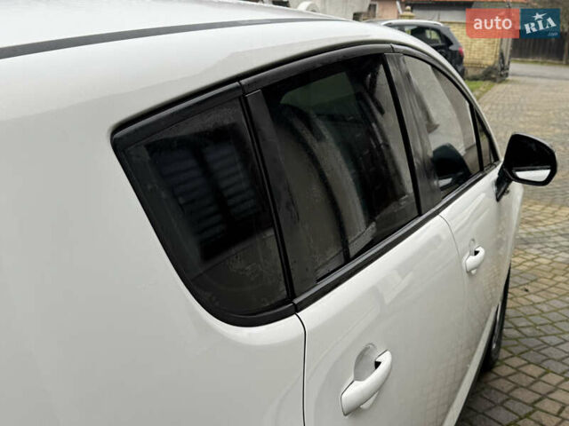 Білий Пежо 3008, об'ємом двигуна 1.6 л та пробігом 205 тис. км за 6750 $, фото 50 на Automoto.ua