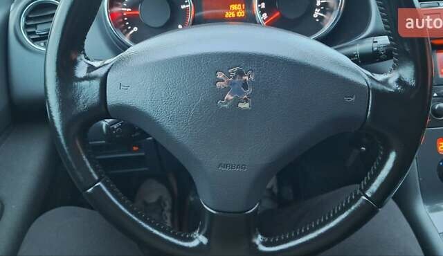 Белый Пежо 3008, объемом двигателя 1.6 л и пробегом 226 тыс. км за 8999 $, фото 123 на Automoto.ua