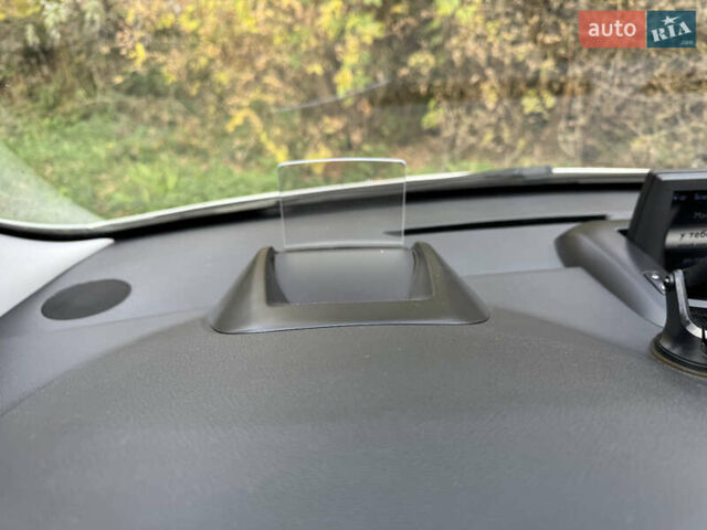Білий Пежо 3008, об'ємом двигуна 2 л та пробігом 225 тис. км за 10200 $, фото 16 на Automoto.ua