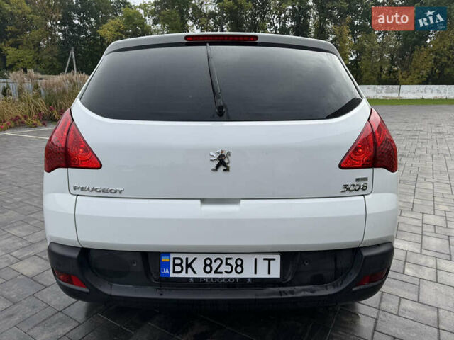 Белый Пежо 3008, объемом двигателя 1.56 л и пробегом 168 тыс. км за 8800 $, фото 5 на Automoto.ua
