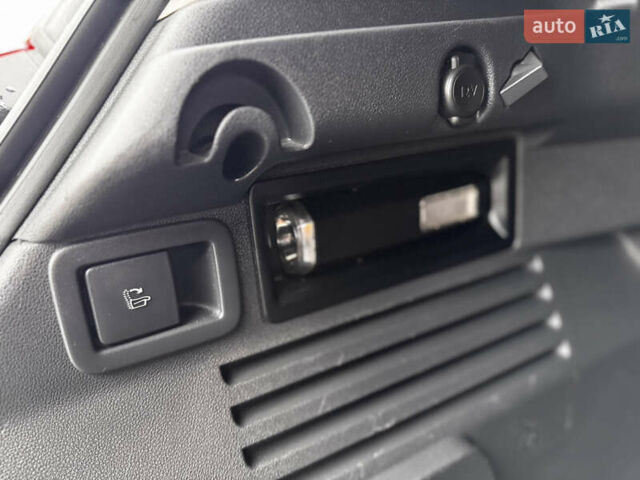 Белый Пежо 3008, объемом двигателя 1.6 л и пробегом 296 тыс. км за 7600 $, фото 21 на Automoto.ua