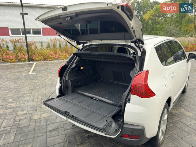 Белый Пежо 3008, объемом двигателя 1.56 л и пробегом 168 тыс. км за 8800 $, фото 4 на Automoto.ua