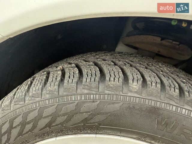 Білий Пежо 3008, об'ємом двигуна 1.6 л та пробігом 158 тис. км за 8350 $, фото 11 на Automoto.ua