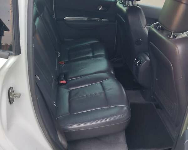 Белый Пежо 3008, объемом двигателя 2 л и пробегом 224 тыс. км за 10300 $, фото 33 на Automoto.ua