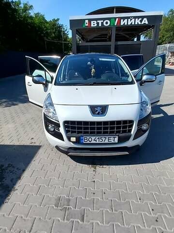 Белый Пежо 3008, объемом двигателя 1.56 л и пробегом 212 тыс. км за 10300 $, фото 7 на Automoto.ua