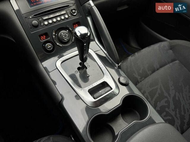 Белый Пежо 3008, объемом двигателя 1.56 л и пробегом 168 тыс. км за 8800 $, фото 19 на Automoto.ua