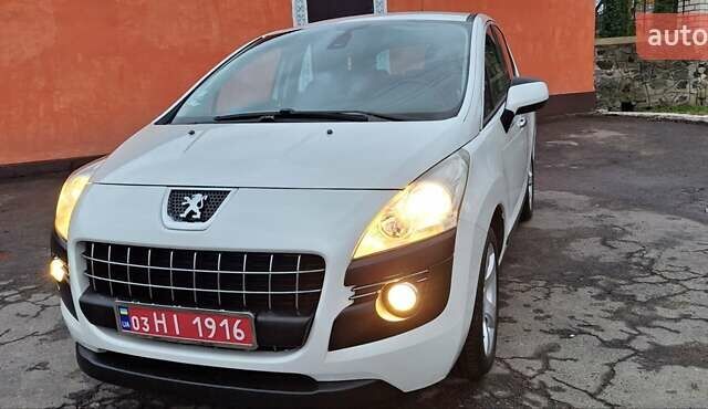 Белый Пежо 3008, объемом двигателя 1.6 л и пробегом 226 тыс. км за 8999 $, фото 100 на Automoto.ua