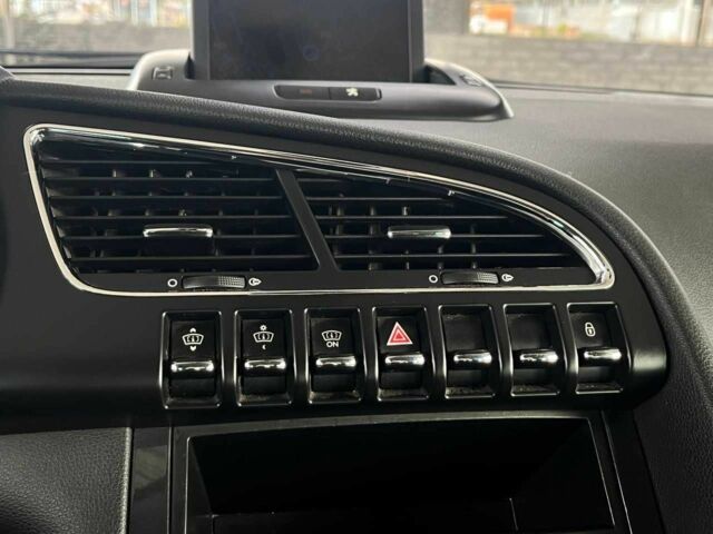 Білий Пежо 3008, об'ємом двигуна 2 л та пробігом 204 тис. км за 9899 $, фото 13 на Automoto.ua