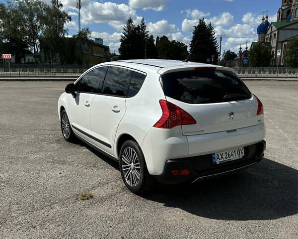 Белый Пежо 3008, объемом двигателя 1.6 л и пробегом 93 тыс. км за 12000 $, фото 3 на Automoto.ua