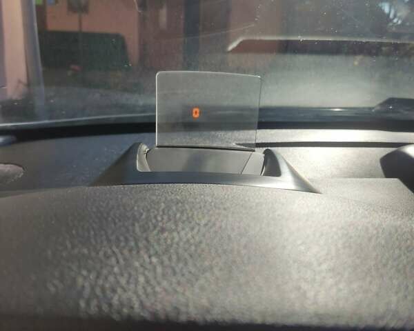 Белый Пежо 3008, объемом двигателя 2 л и пробегом 250 тыс. км за 10500 $, фото 10 на Automoto.ua