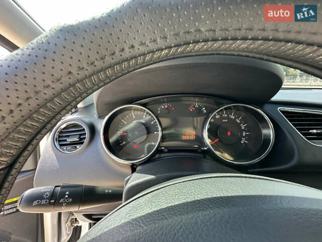 Белый Пежо 3008, объемом двигателя 1.6 л и пробегом 93 тыс. км за 12000 $, фото 15 на Automoto.ua